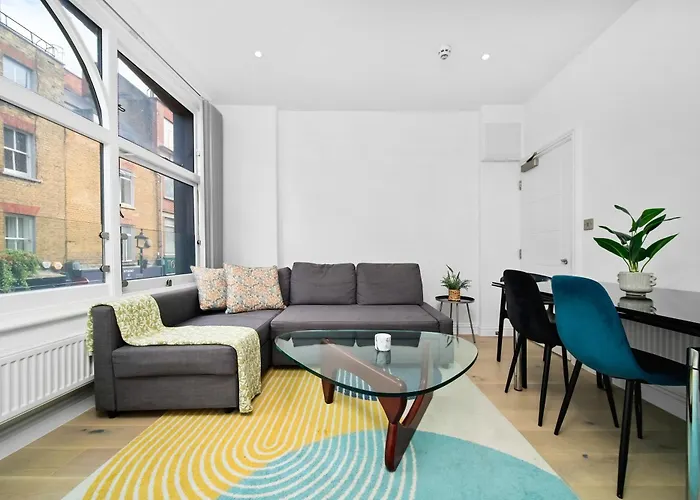 Soho One Bedroom Apartment